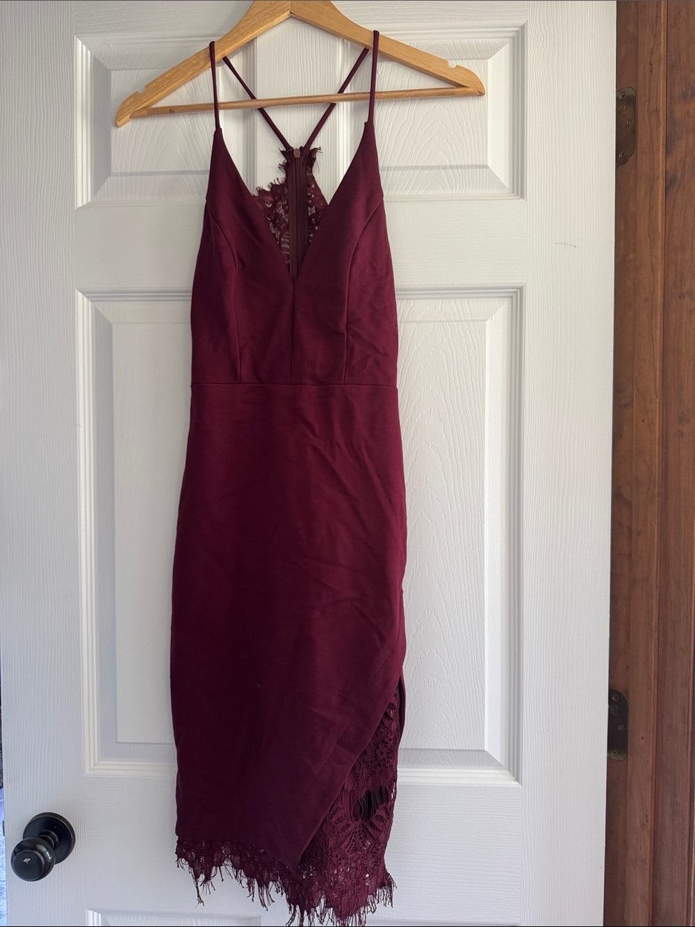 Astr Burgundy Lace-Trim Midi Dress